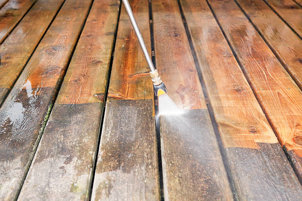Spring Cleaning in Evansdale, IA